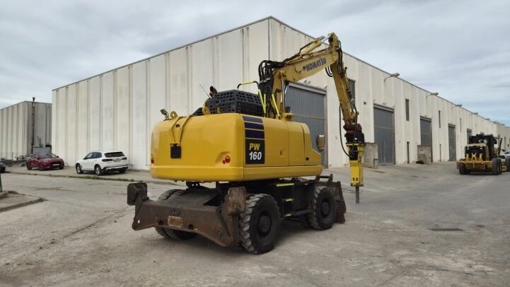 KOMATSU  PW160-11 + EPIROC HAMMER